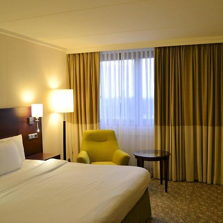 Courtyard By Marriott Duesseldorf Seestern Exterior photo