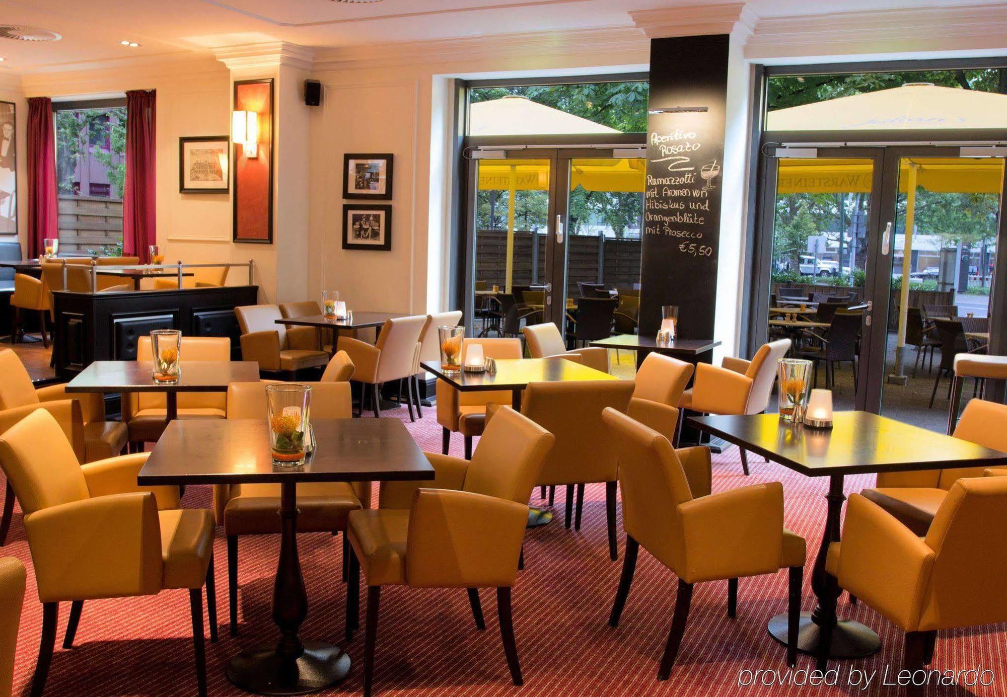 Courtyard By Marriott Duesseldorf Seestern Exterior photo